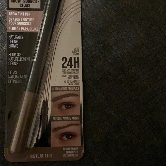 Brand new brow pencil by Maybelline - Picture 3 of 4